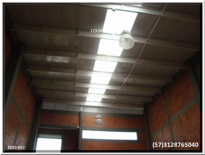 Bodega en venta en Zona Industrial La Popa, Dosquebradas, 250 m² · foto 6 de 24