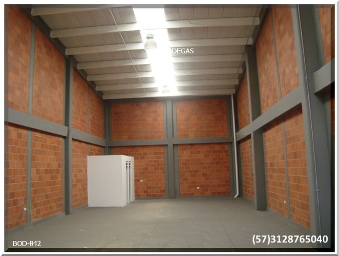 Bodega en venta en Zona Industrial La Popa, Dosquebradas, 250 m² · foto 14 de 24