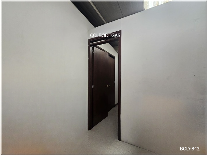 Bodega en venta en Zona Industrial La Popa, Dosquebradas, 250 m² · foto 16 de 24