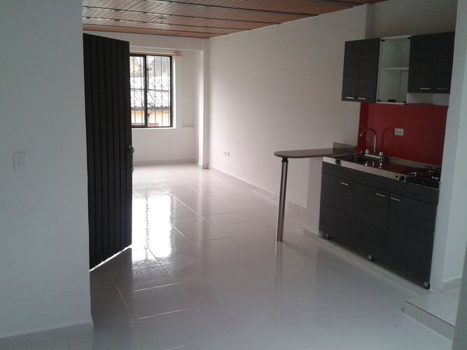 Casa de 9 alcobas en venta en San Juan Bosco, Cali, 150 m² · foto 4 de 13