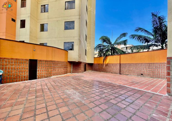 Apartamento de 3 alcobas en arriendo en Florida Nueva, Medellín, 160 m² · foto 21 de 21