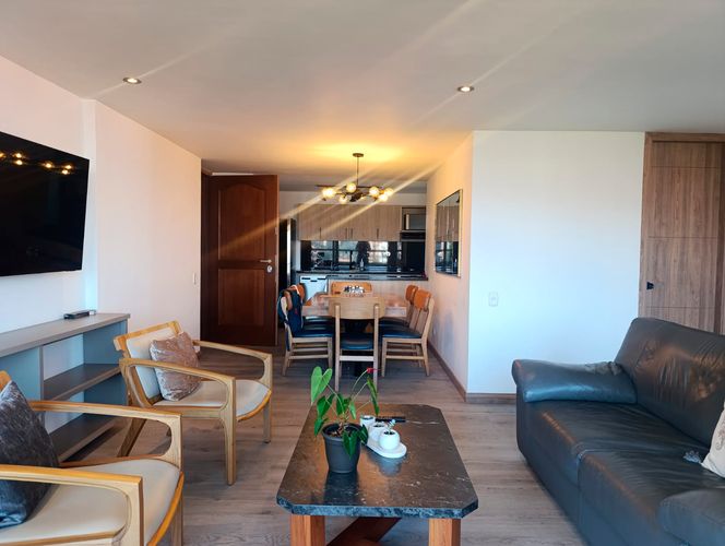 Apartamento de 2 alcobas en arriendo en El Poblado, Medellín, 86 m² · foto 4 de 19