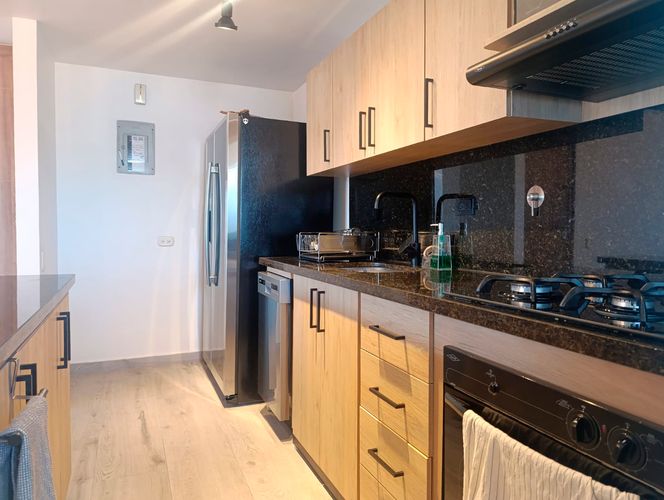 Apartamento de 2 alcobas en arriendo en El Poblado, Medellín, 86 m² · foto 9 de 19