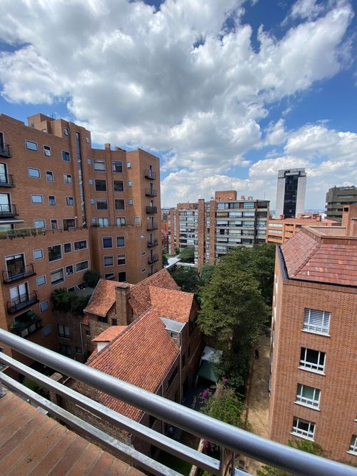 Apartamento de 5 alcobas en venta en Los Rosales, Bogotá, 262 m² · foto 15 de 19