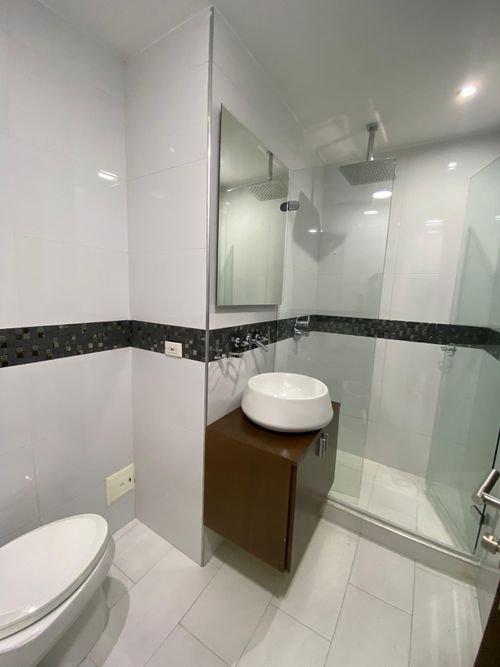 Apartamento de 5 alcobas en venta en Los Rosales, Bogotá, 262 m² · foto 19 de 19