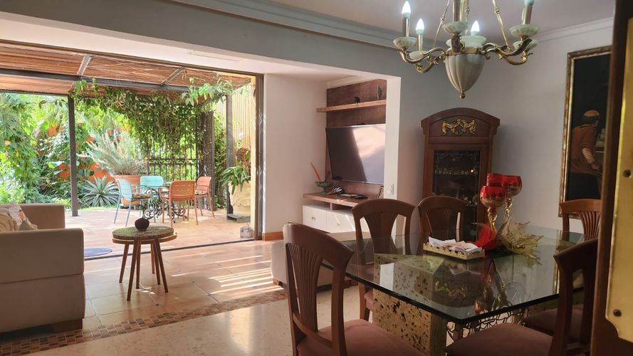 Casa de 4 alcobas en venta en Vía Las Palmas, Medellín, 276 m² · foto 6 de 24