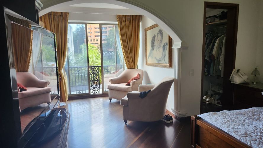 Casa de 4 alcobas en venta en Vía Las Palmas, Medellín, 276 m² · foto 14 de 24