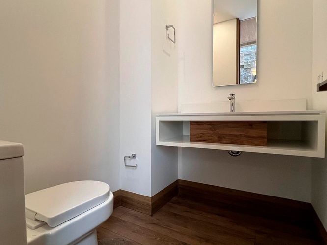 Casa de 3 alcobas en venta en Loma Del Chocho, Envigado, 300 m² · foto 14 de 17