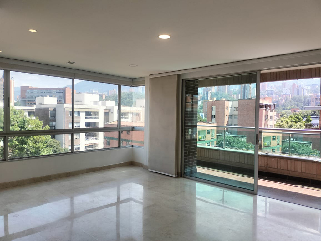 Apartamento en venta en Loma Benedictinos, Envigado · foto 2 de 20