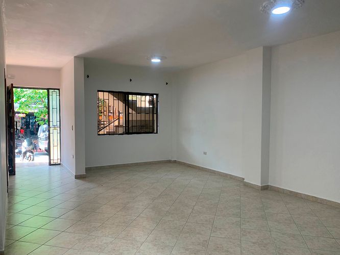 Local en arriendo en El Poblado, Medellín, 191 m² · foto 3 de 14