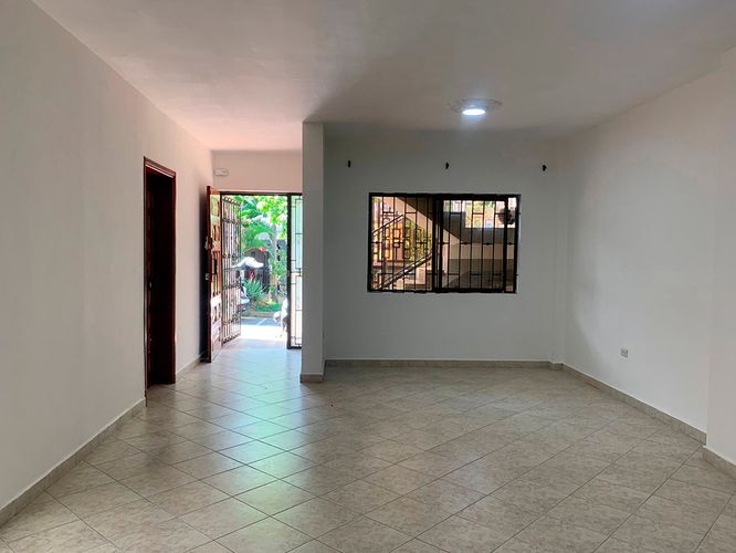 Local en arriendo en El Poblado, Medellín, 191 m² · foto 4 de 14