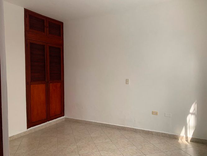 Local en arriendo en El Poblado, Medellín, 191 m² · foto 8 de 14