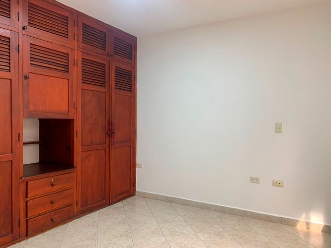 Local en arriendo en El Poblado, Medellín, 191 m² · foto 10 de 14