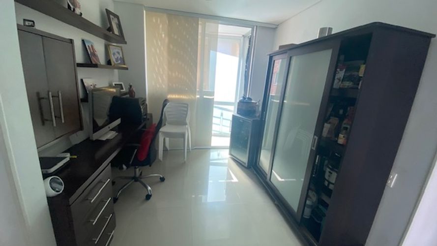 Apartamento de 4 alcobas en venta en Cabecera Del Llano, Bucaramanga, 133 m² · foto 9 de 24