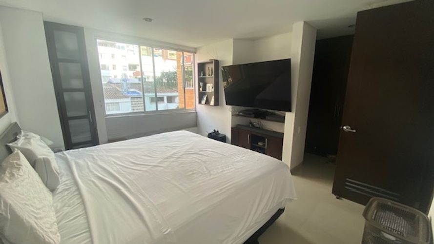 Apartamento de 4 alcobas en venta en Cabecera Del Llano, Bucaramanga, 133 m² · foto 12 de 24