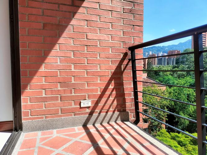 Apartamento de 2 alcobas en arriendo en El Poblado, Medellín, 80 m² · foto 18 de 18
