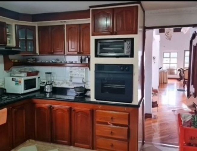 Apartamento de 4 alcobas en arriendo en Bombona, Pasto, 245 m² · foto 23 de 24