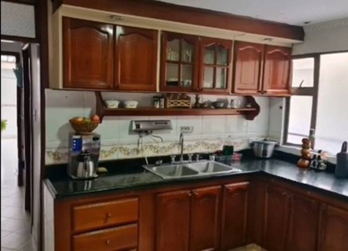 Apartamento de 4 alcobas en arriendo en Bombona, Pasto, 245 m² · foto 24 de 24