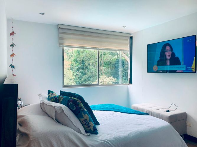 Apartamento de 3 alcobas en venta en El Poblado, Medellín, 100 m² · foto 16 de 18