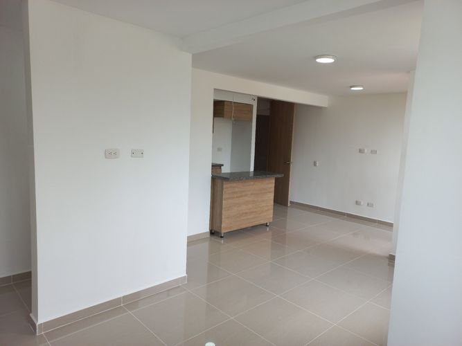 Apartamento de 2 alcobas en venta en Unicentro Palmira, Palmira, 60 m² · foto 5 de 12