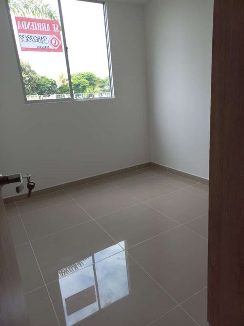 Apartamento de 2 alcobas en venta en Unicentro Palmira, Palmira, 60 m² · foto 10 de 12