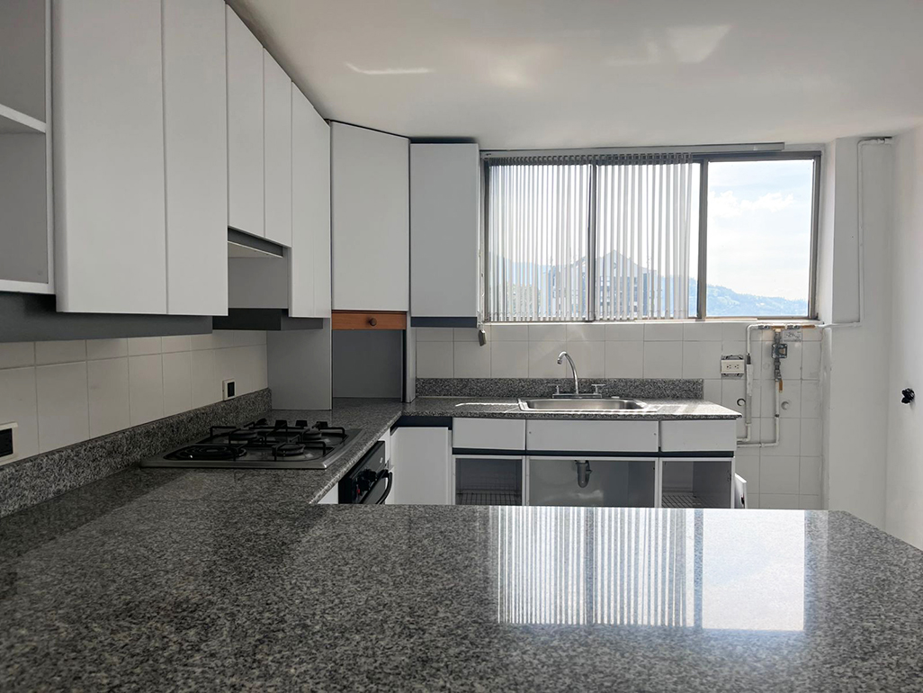 Apartamento en arriendo en San Lucas, Medellín · foto 6 de 20
