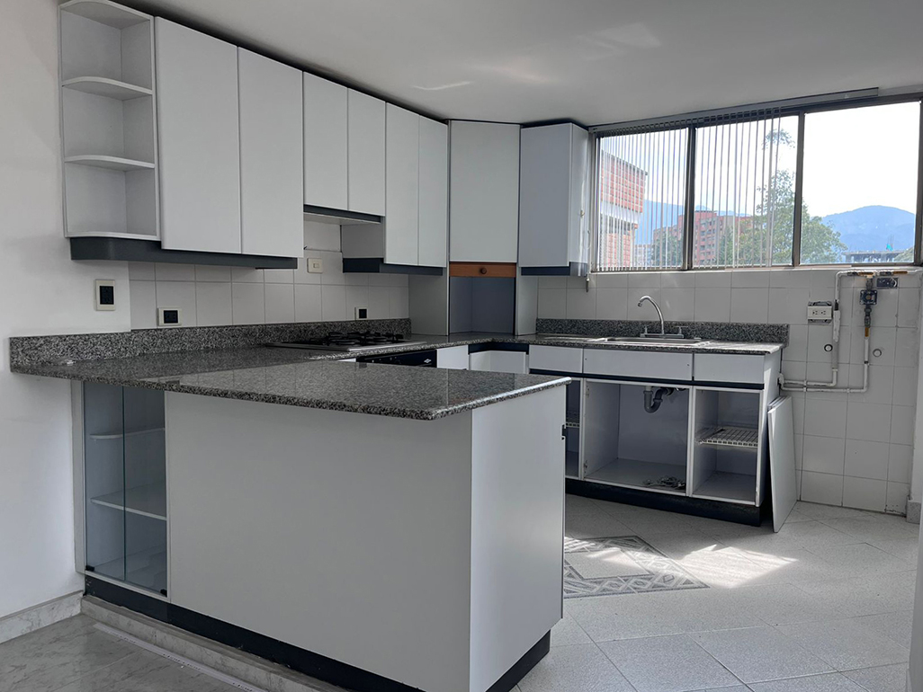 Apartamento en arriendo en San Lucas, Medellín · foto 7 de 20