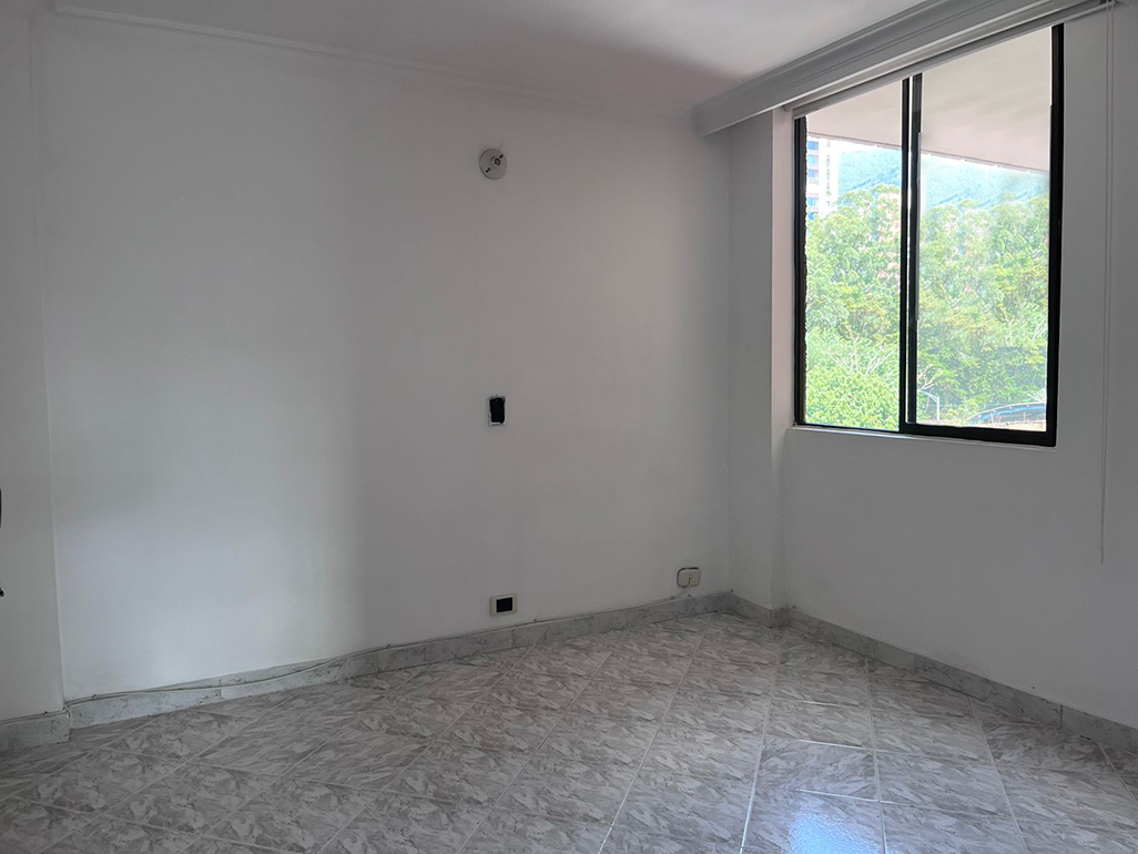 Apartamento en arriendo en San Lucas, Medellín · foto 15 de 20