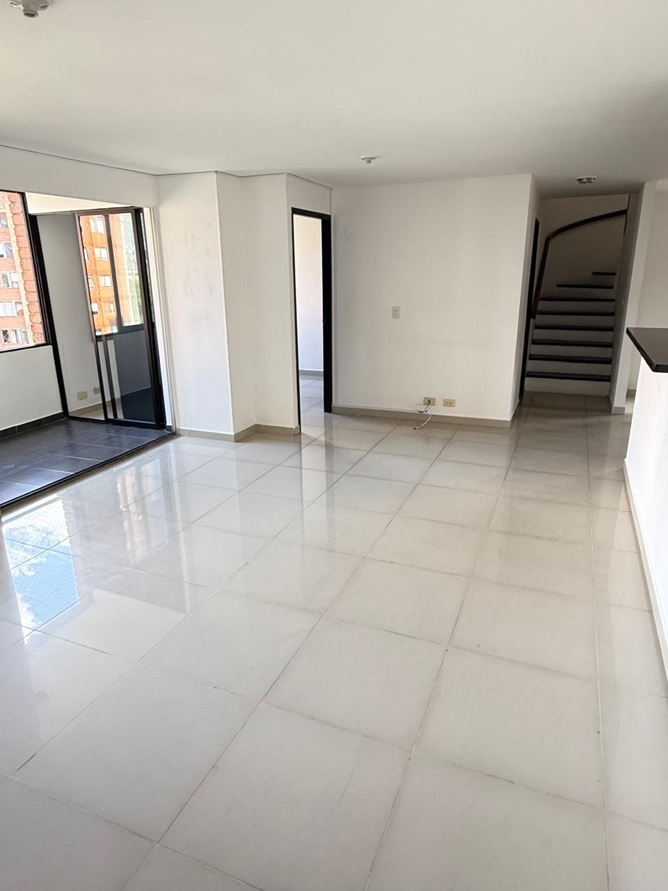 Apartamento en venta en Portal Norte, Envigado · foto 8 de 15