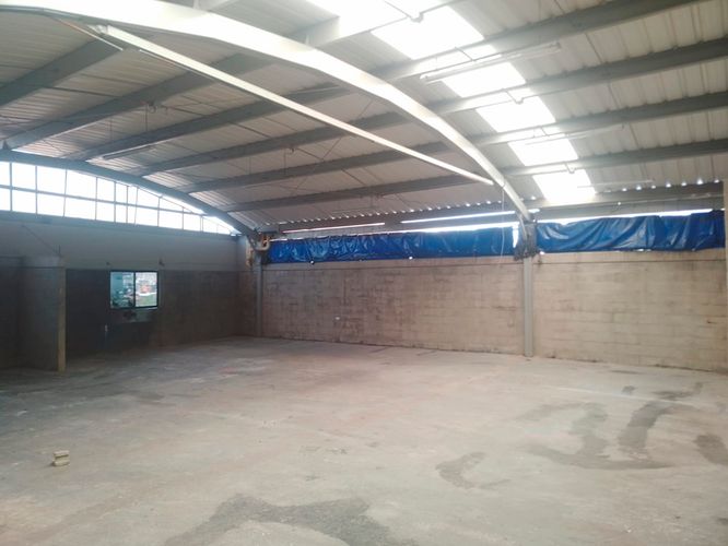 Bodega en arriendo en El Poblado, Medellín, 400 m² · foto 4 de 12
