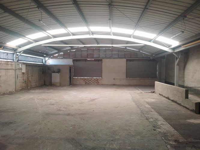 Bodega en arriendo en El Poblado, Medellín, 400 m² · foto 7 de 12