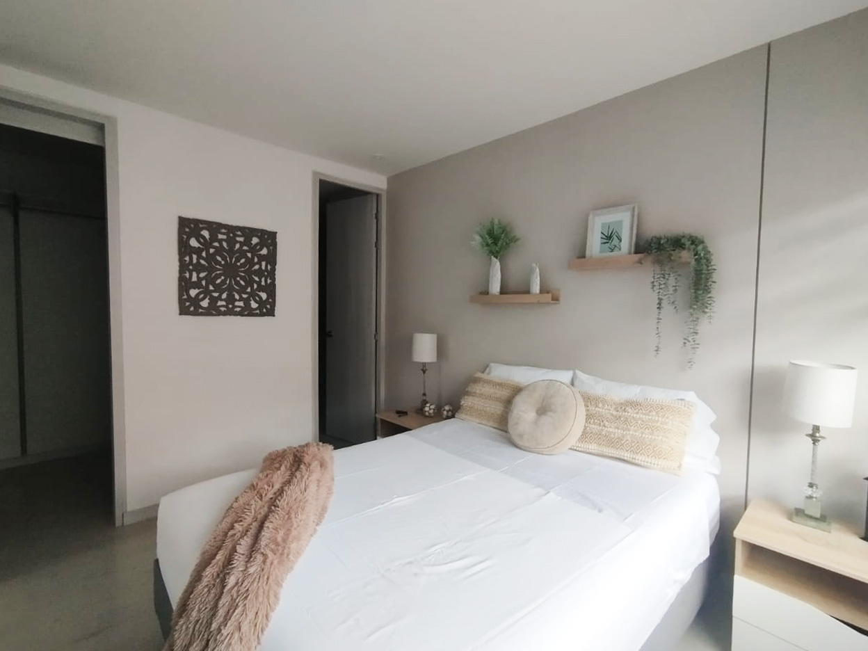 Apartamento en arriendo en Castropol, Medellín · foto 10 de 18
