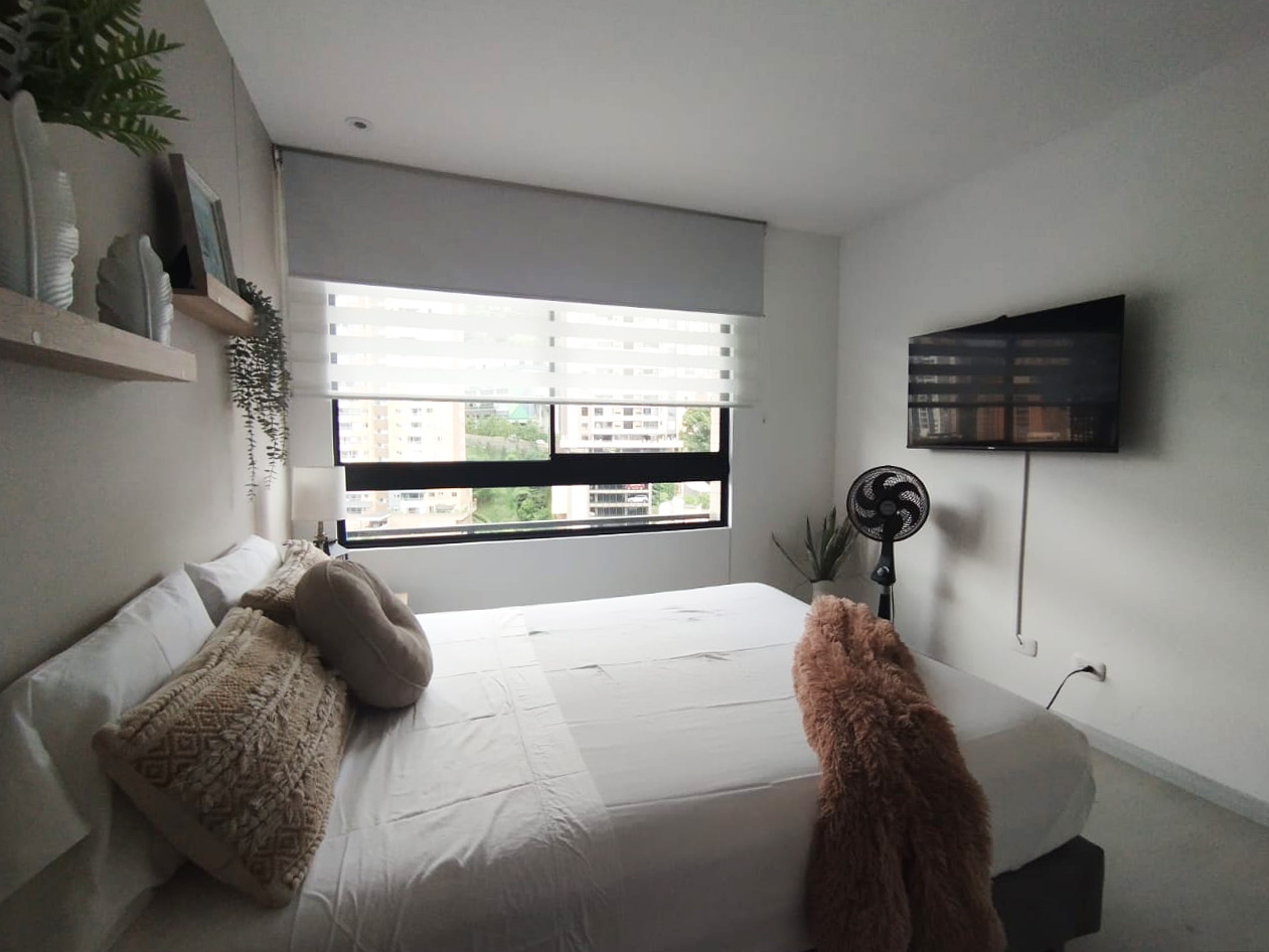 Apartamento en arriendo en Castropol, Medellín · foto 12 de 18