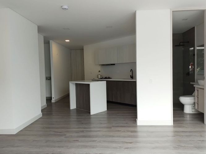Apartamento de 1 alcoba en arriendo en Transversal Superior, Medellín, 52 m² · foto 6 de 13