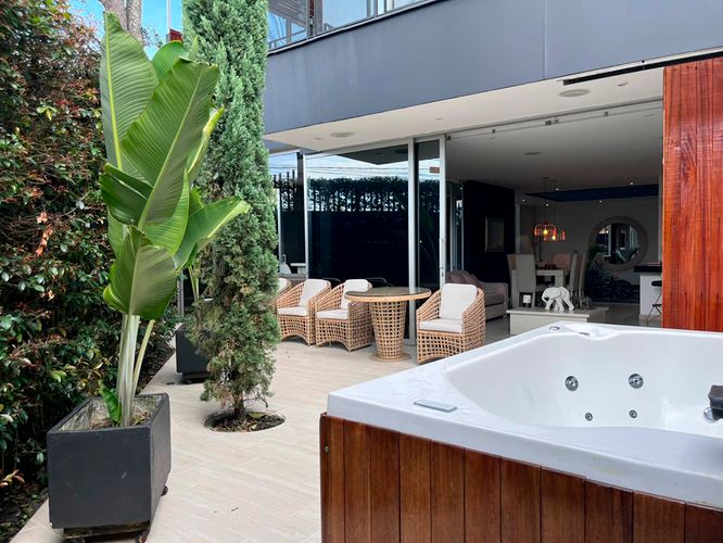 Casa de 3 alcobas en venta en Loma El Atravesado, Envigado, 400 m² · foto 20 de 20