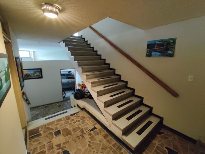 Casa de 6 alcobas en venta en Norte De Armenia, Armenia, 260 m² · foto 7 de 24