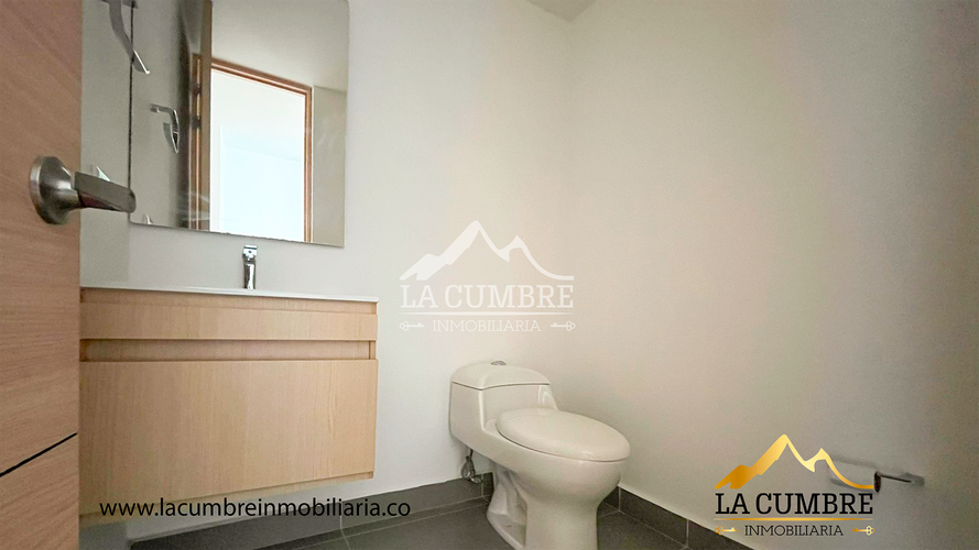Apartamento de 3 alcobas en arriendo en Loma De Las Brujas, Envigado, 130 m² · foto 9 de 13