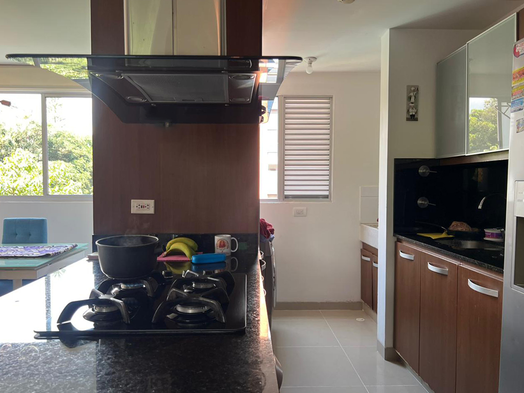 Apartamento en venta en Cumbres, Envigado · foto 10 de 19