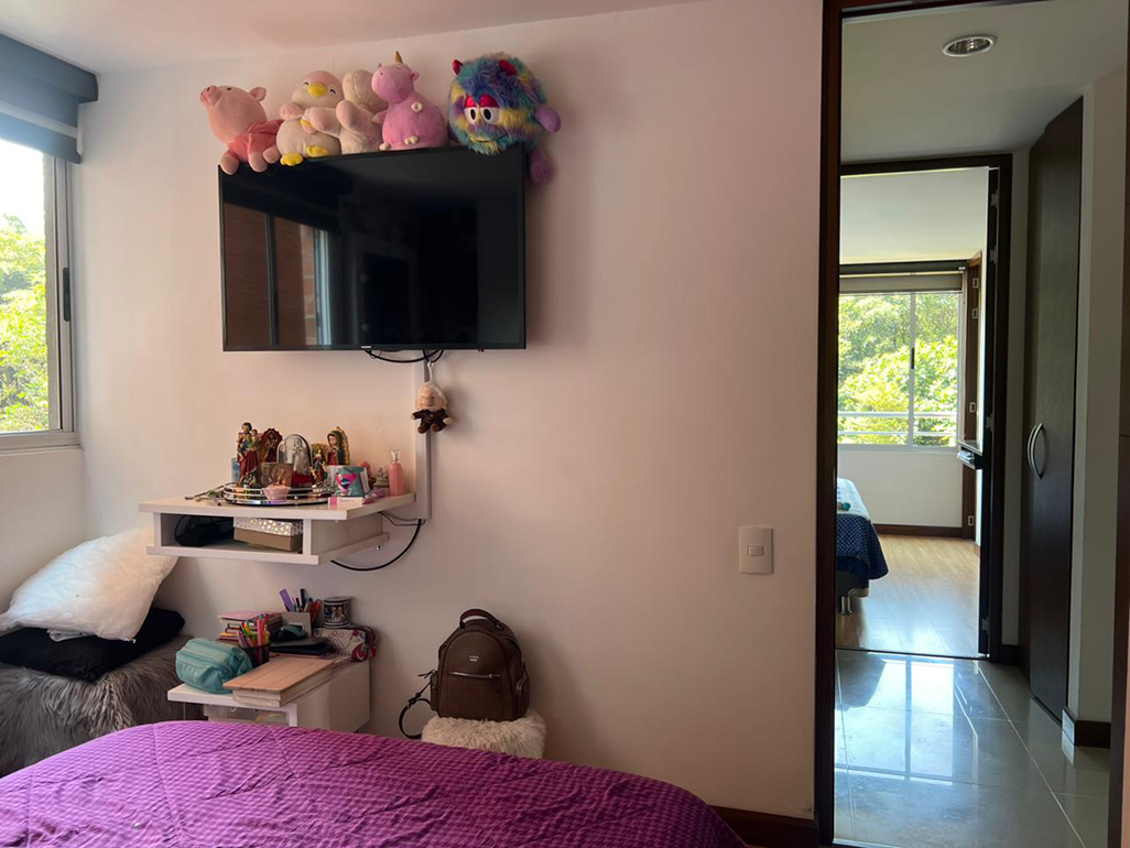 Apartamento en venta en Cumbres, Envigado · foto 11 de 19