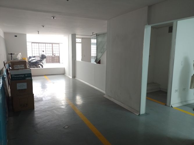 Casa de 7 alcobas en venta en La Soledad, Bogotá, 245 m² · foto 8 de 24