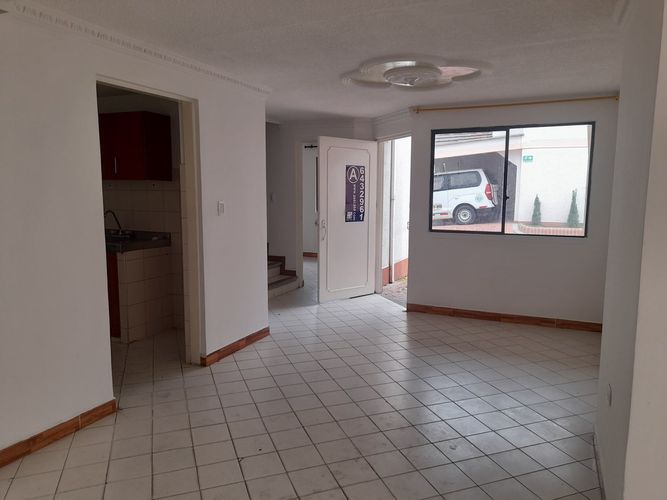 Casa de 3 alcobas en venta en Conjunto Cerrado Villa Italia, Floridablanca, 120 m² · foto 6 de 24