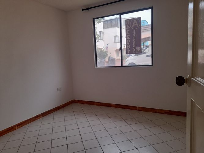 Casa de 3 alcobas en venta en Conjunto Cerrado Villa Italia, Floridablanca, 120 m² · foto 11 de 24