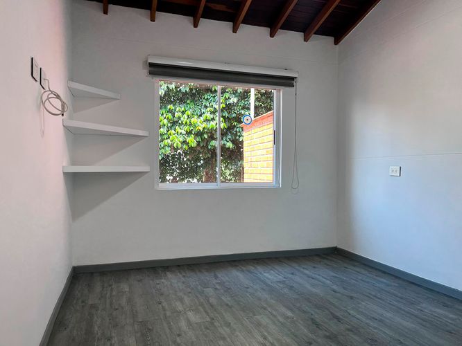 Casa de 2 alcobas en arriendo en El Poblado, Medellín, 235 m² · foto 14 de 20