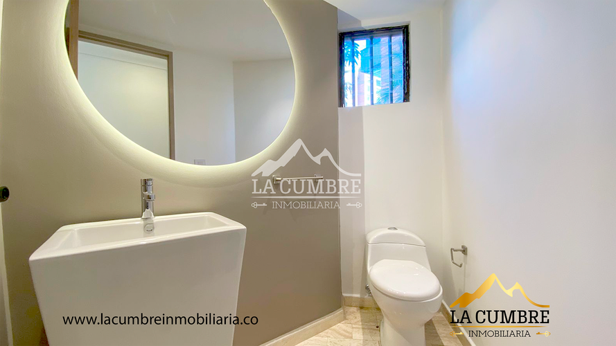 Apartamento de 3 alcobas en arriendo en Los Balsos, Medellín, 278 m² · foto 10 de 19