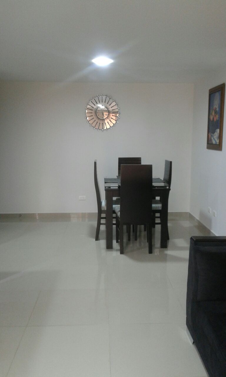 Apartamento en venta en El Carmelo Ii, Sabaneta · foto 2 de 24