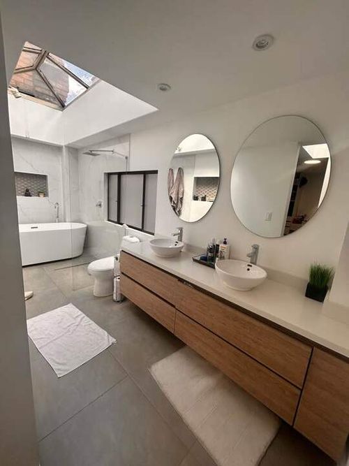 Apartamento de 3 alcobas en venta en Chicó Navarra, Bogotá, 214 m² · foto 8 de 16