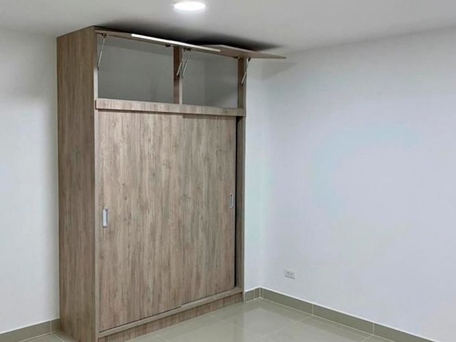 Apartamento de 3 alcobas en arriendo en Laureles, Medellín, 134 m² · foto 4 de 11