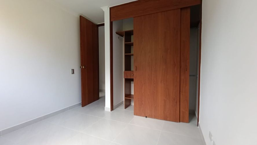 Apartamento de 3 alcobas en venta en Castropol, Medellín, 120 m² · foto 16 de 24