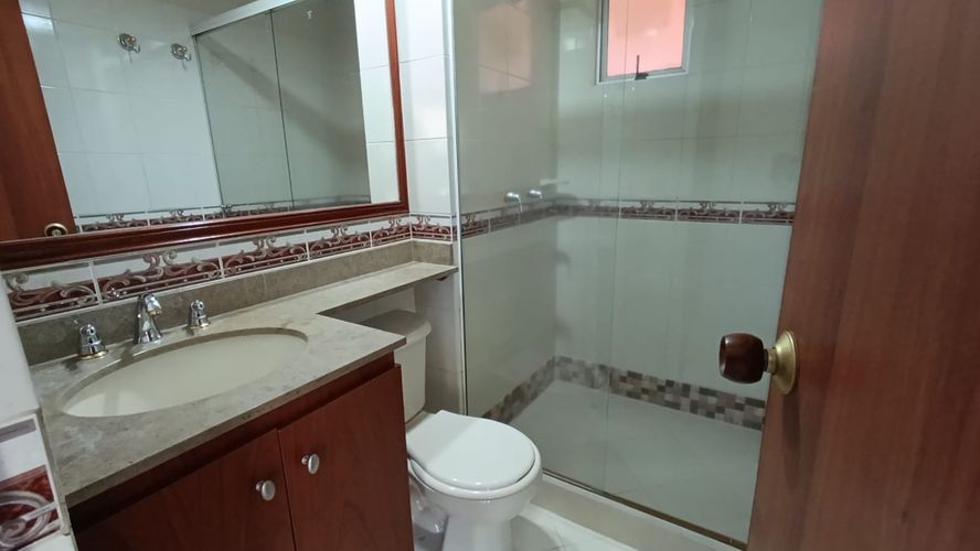 Apartamento de 3 alcobas en venta en Castropol, Medellín, 120 m² · foto 17 de 24