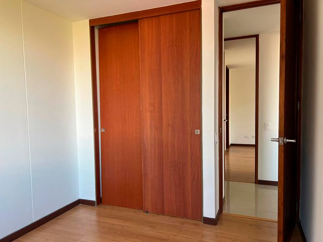 Apartamento de 3 alcobas en arriendo en Cumbres, Envigado, 80 m² · foto 16 de 19
